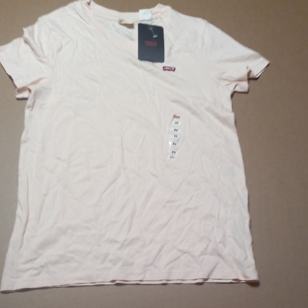 Levi's Light Pink T-Shirt with Logo
